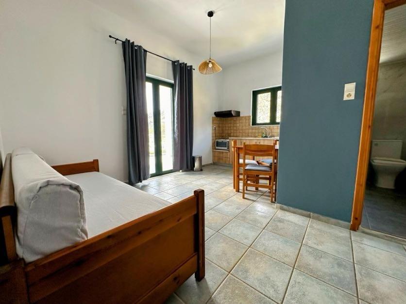 4Seasons Sfakia Apartment Khora Sfakion Exterior photo