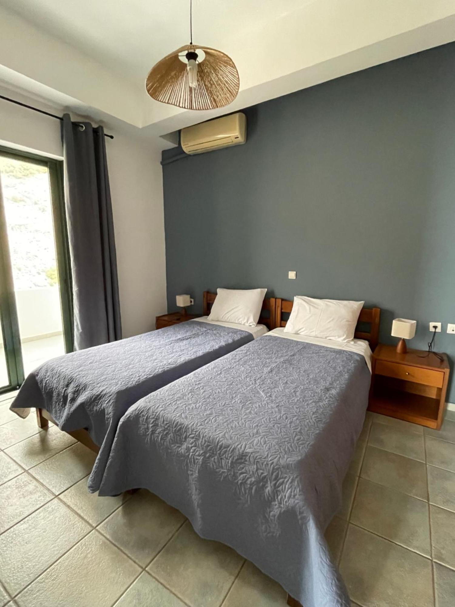 4Seasons Sfakia Apartment Khora Sfakion Exterior photo